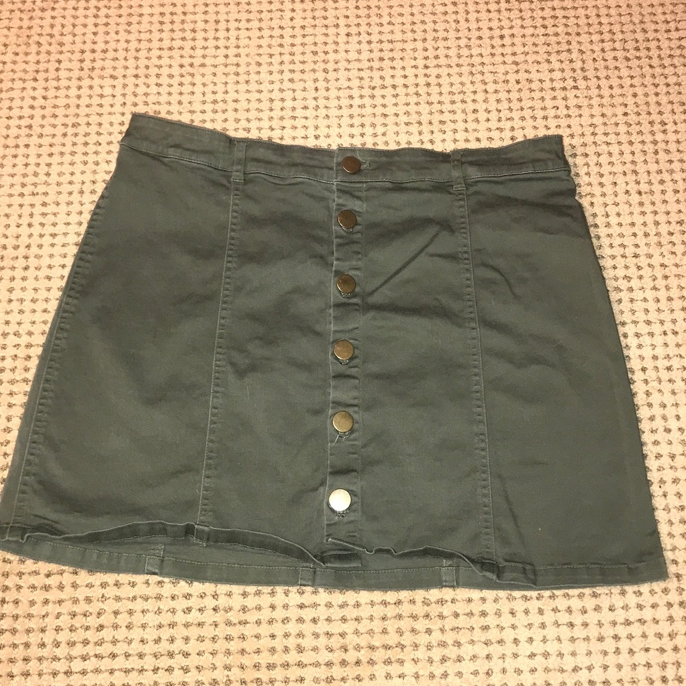 Button up stretch skirt